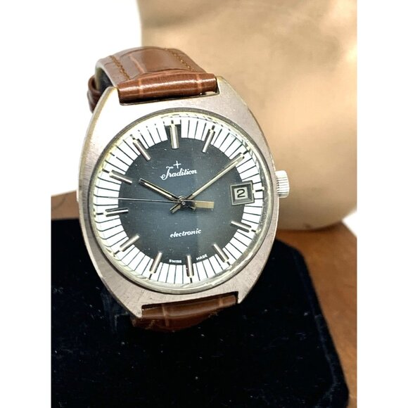 Sears Roebuck Co Tradition Electronic Men's Watch Swiss Quartz Gray White Dial - Picture 14 of 15